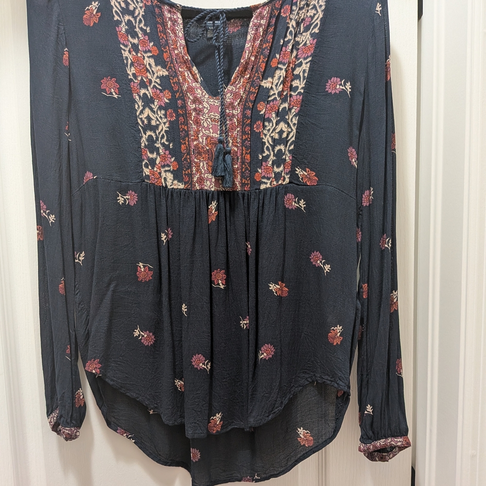 Lucky Brand Navy Boho Floral Embroidered Peasant Tunic